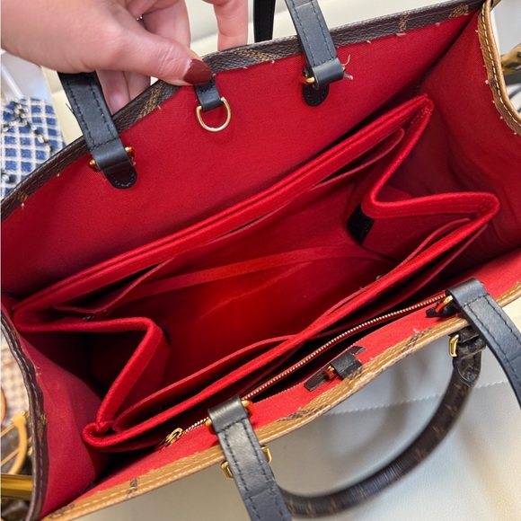 ❤️ONTHEGO MM REVERSE MONO❤️Louis Vuitton ONTHEGO mm reverse - Picture 12 of 16